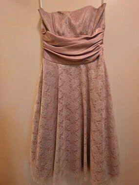 Vintage Masquerade Gold Lace Tea Length Formal Dress 11/12